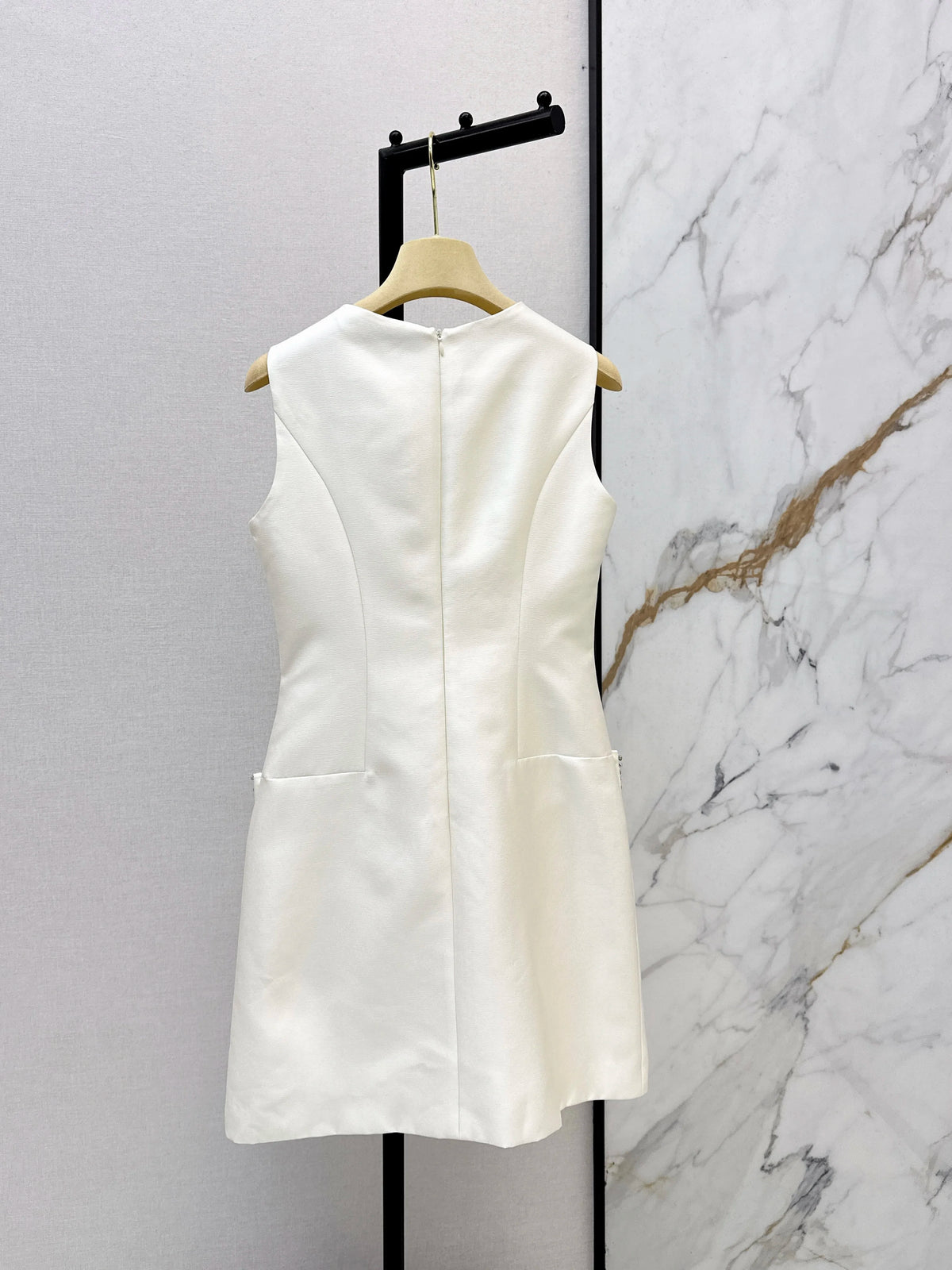 2026 Spring/Summer New Rhinestone Bow Sleeveless Dress - Ladylike Style For Everyday Commute And Parties