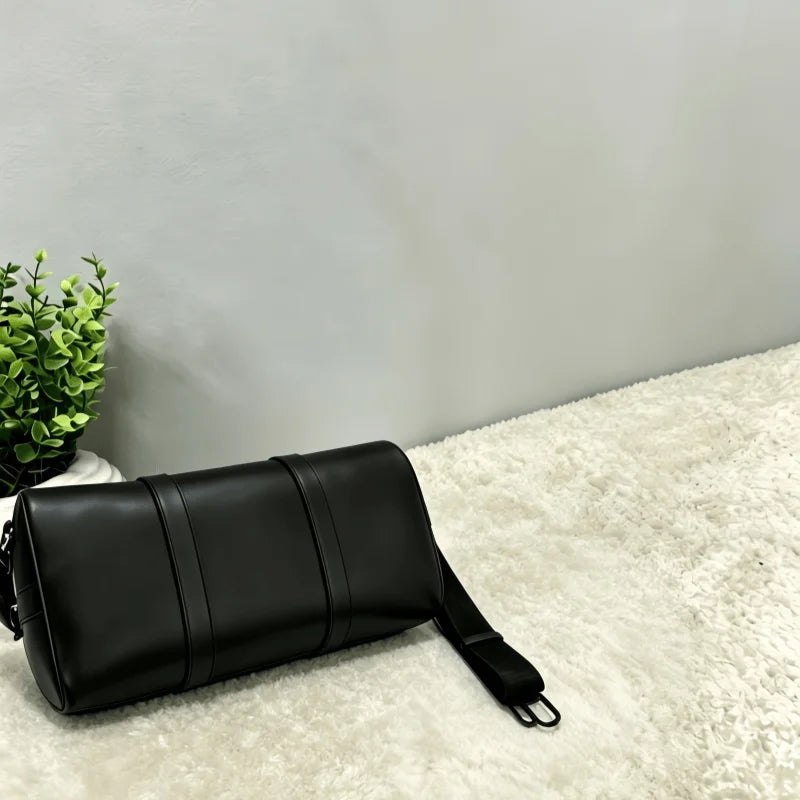 2026 New Model Suitable For Both Men And Women Travel Bag Single Shoulder Crossbody Handbag Large Capacity For Commuting