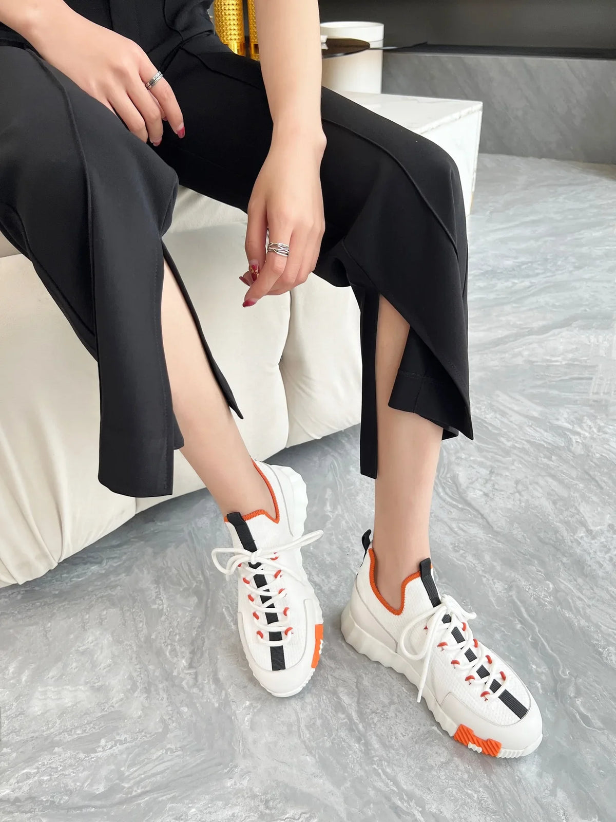 Designer Men's Casual Sport Shoes Versatile Breathable Mesh Upper Trendy Slip-On Board Shoes High-End Sensation White Sneakers