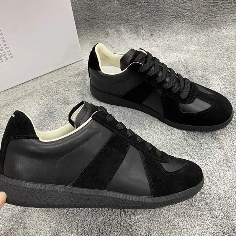 Suede Leather Patchwork Casual Shoes Women Round Toe Lace Up Flats Training Shoes Autumn Sneakers Comforatble Couple Shoes