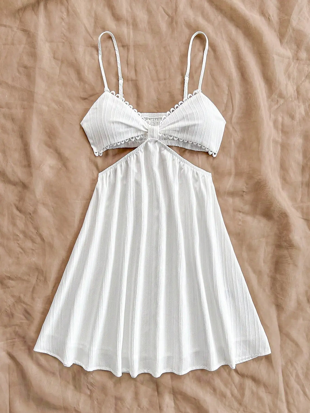 White V-Neck Strappy Hollow Waist Summer Dress for Women, Beach Vacation Style