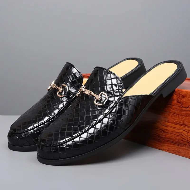 2025 new versatile slippers men's sandals men's shoes are breathable and non-smelly foot toe bagged men's half slippers one foot