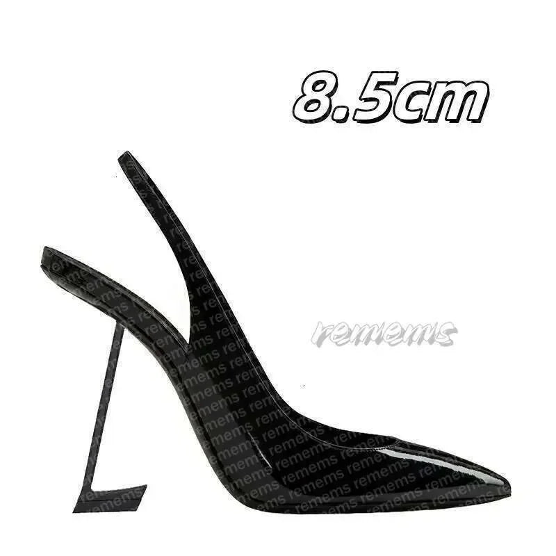 Designers' high heels, women's fishmouth, thin slippers, letters and empty high-heeled sandals, pointed shoes. size 35-41 000