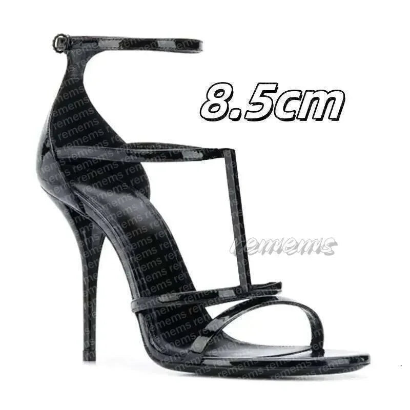 Designers' high heels, women's fishmouth, thin slippers, letters and empty high-heeled sandals, pointed shoes. size 35-41 000