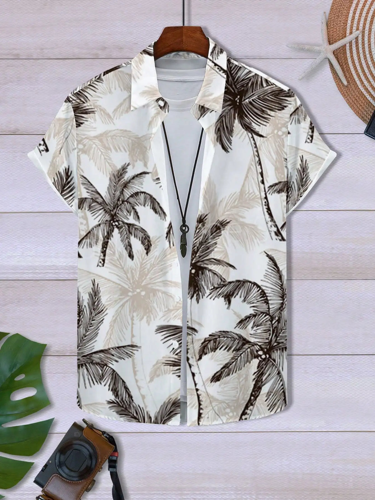 Men's Short Sleeve Button-Down Shirt with Palm Tree Print, Casual Vacation Style