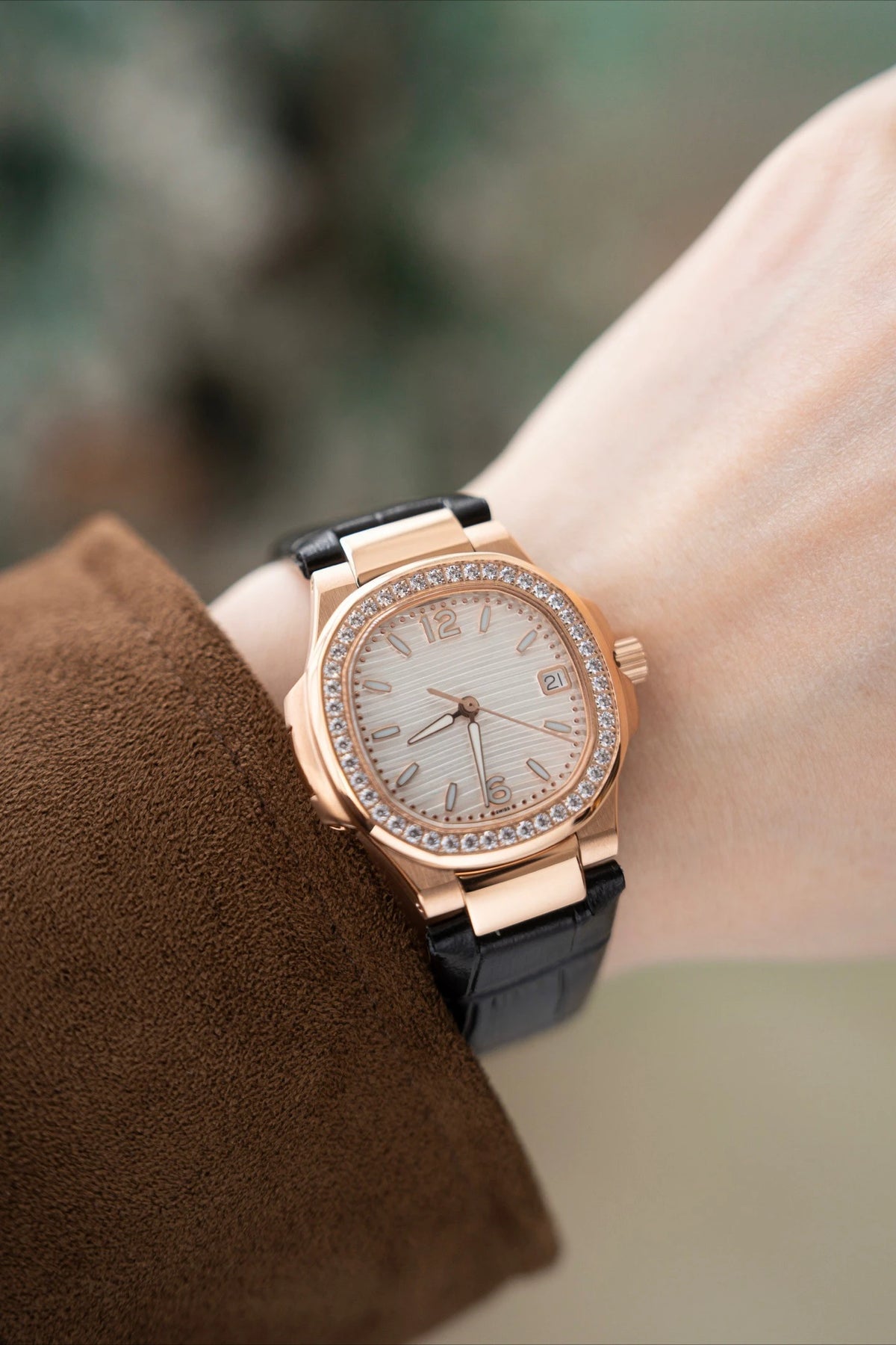 High-end Elegant BD Watch Suitable for Daily Wear Gift Girls