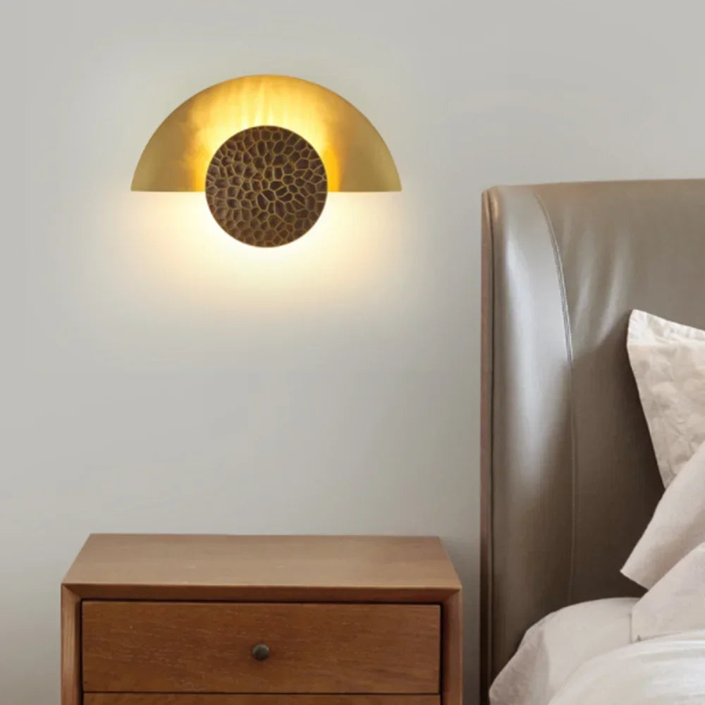 Designer Half Moon Led Wall Lamp Modern Simple Resin Iron Creative Living Room Wall Light Bedroom Bedside Stair Aisle Sconces