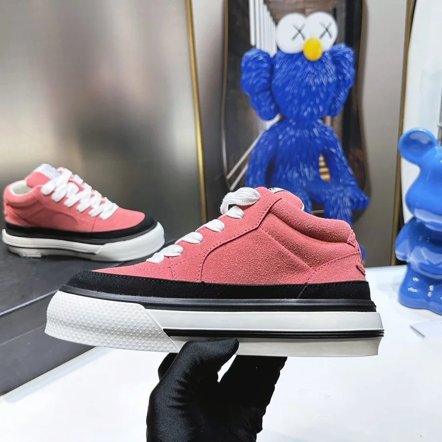 2026 Designer Brand Leather Thick-soled Panda Board Shoes Fashion Inner Height Increase Casual Shoes Round Head Wear-resistant