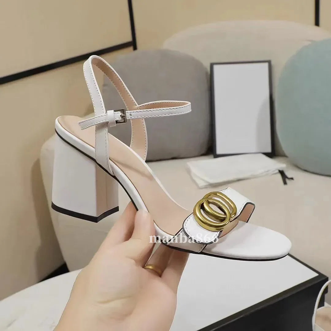 2025 Luxury Designer Sandals High Mid Low Heels Female Sandale Womens Fashion Luxe Leather Casual Summer Shoes Slides Slippers P