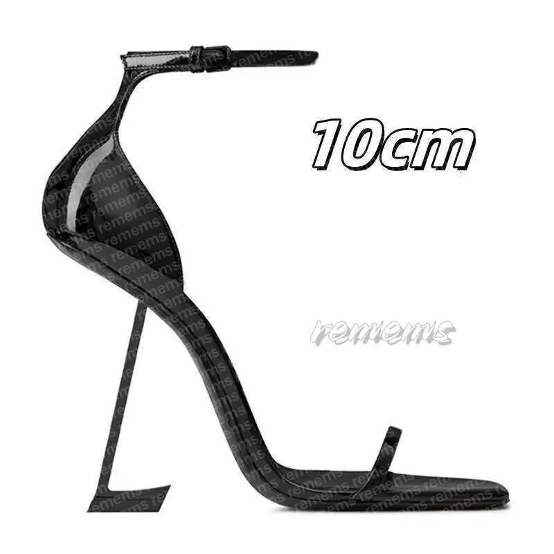 Designers' high heels, women's fishmouth, thin slippers, letters and empty high-heeled sandals, pointed shoes. size 35-41 000