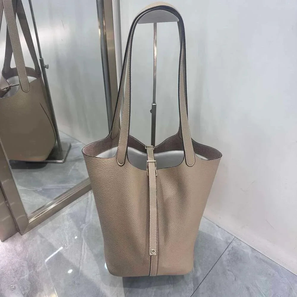 Mendy Tote Hobo 26cm Large Women's New In Handbag Genuine Leather Luxury Bags Designers Shoulder Bucket Bag Big