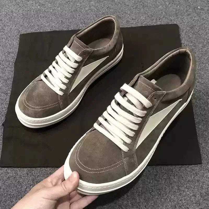 2026 Unisex Thick Sole Leather Sneakers Black White Lace-Up Dark Street Style High Fashion Casual Skate Shoes Premium Quality