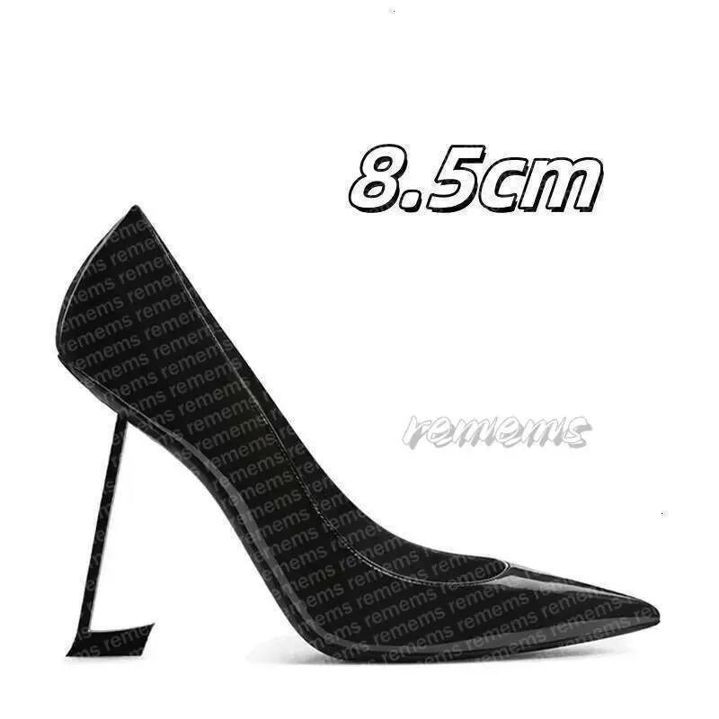 Designers' high heels, women's fishmouth, thin slippers, letters and empty high-heeled sandals, pointed shoes. size 35-41 000