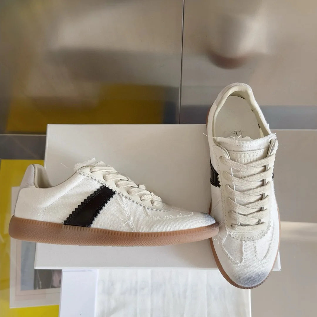New 2026 German Army Trainer GAT Flat Sole Round Toe Unisex Couples Versatile Fashion Retro Classic Casual Sneakers Board Shoes