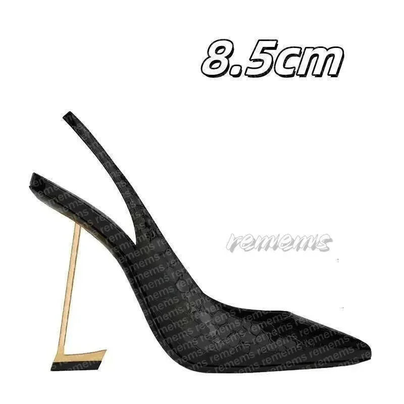 Designers' high heels, women's fishmouth, thin slippers, letters and empty high-heeled sandals, pointed shoes. size 35-41 000