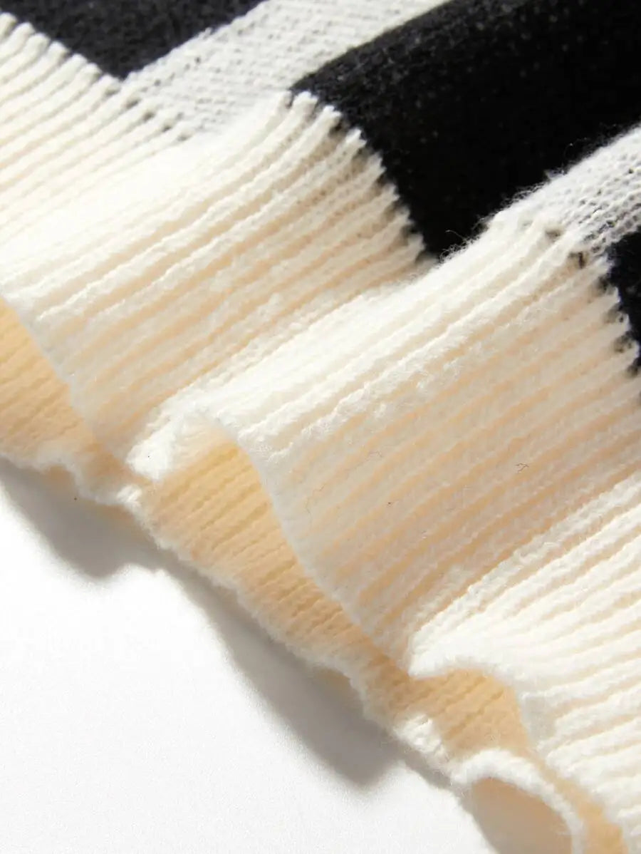 Men's Oversized Graphic Knit Sweater with Bold Black Pattern, Fall Winter Casual Wear