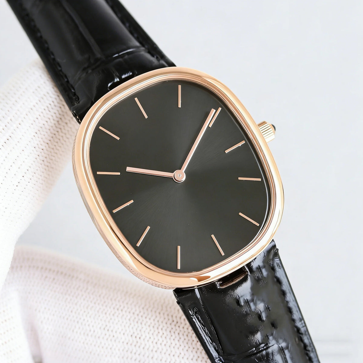 Customized luxury women's watch, 35-40mm diameter, imported calfskin strap, 9015 automatic winding movement