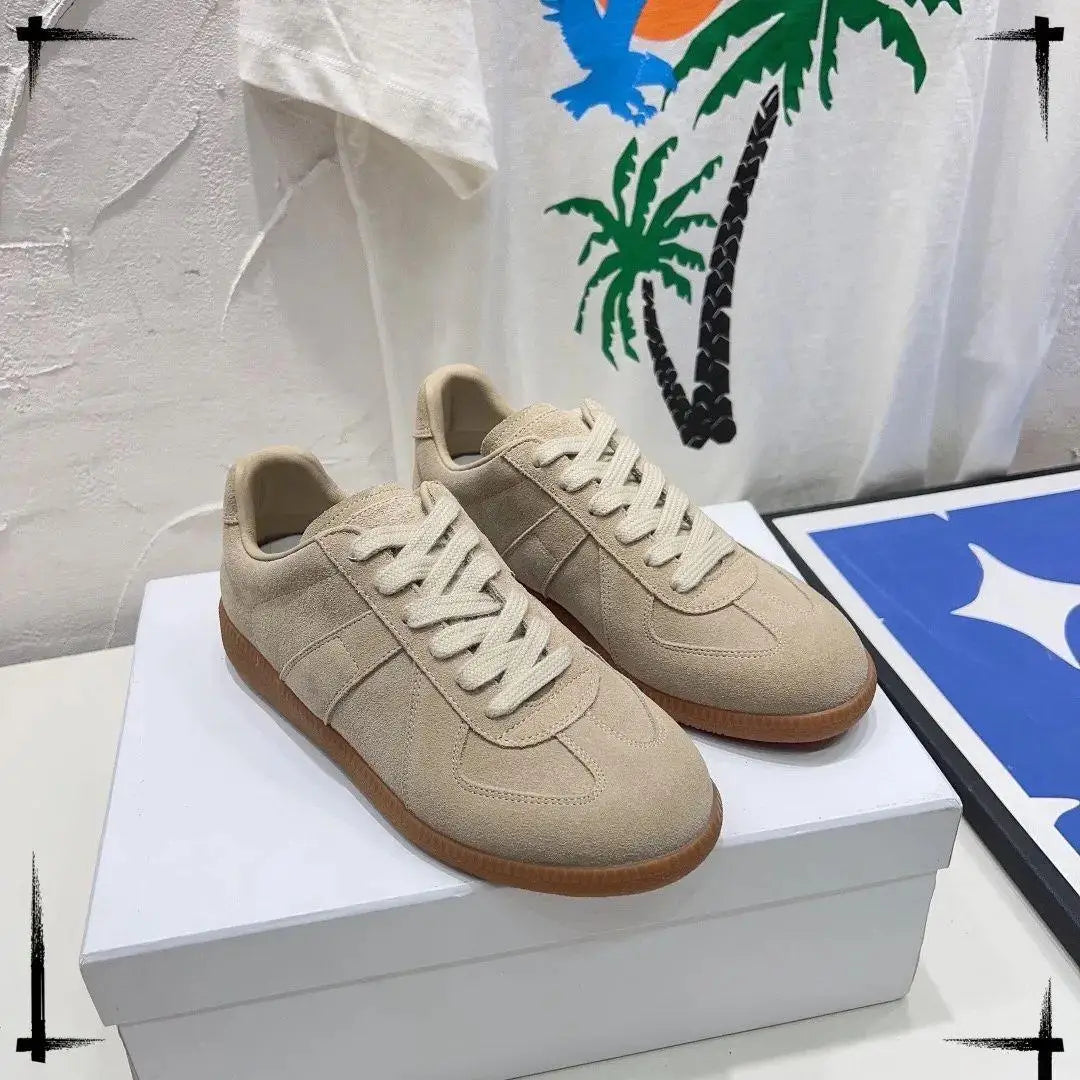 New Cowhide Retro German Training Shoes Men Women White Sneakers Genuine Leather Soft Couple Breathable Durable Athletic Fashion