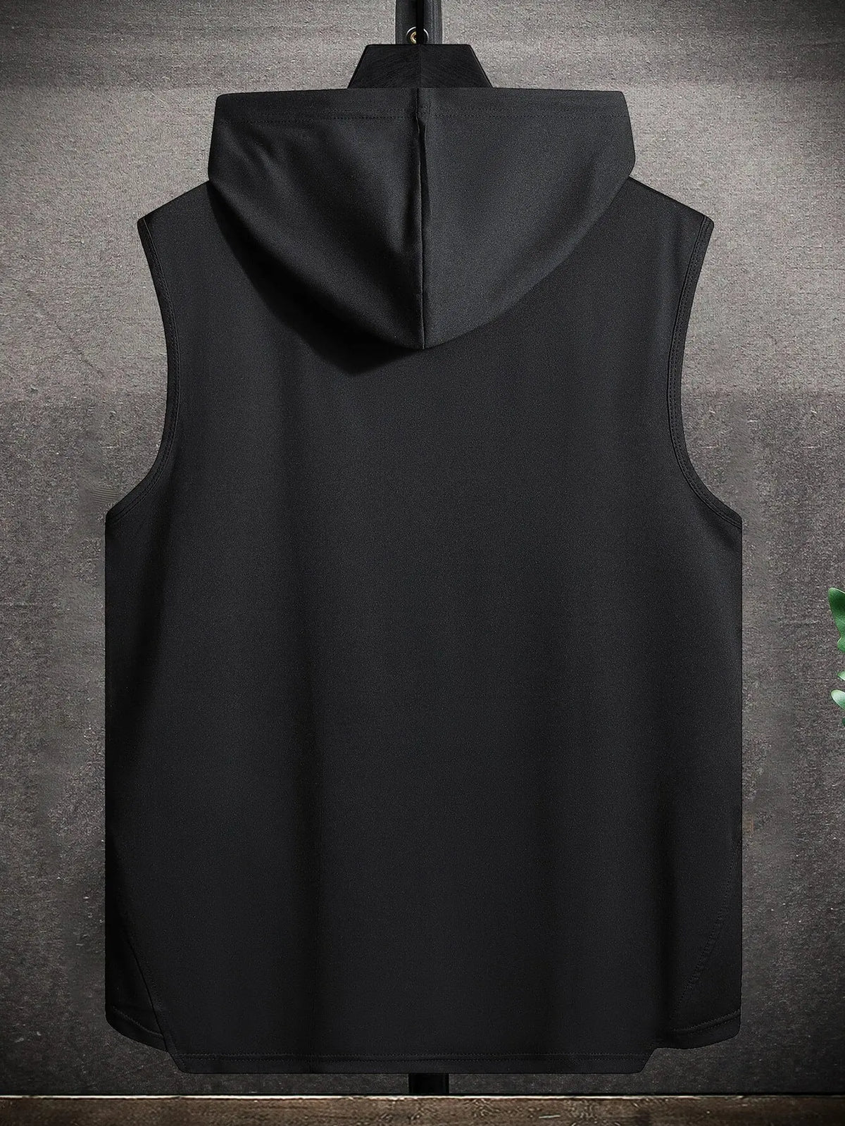 Men's Black Sleeveless Hooded Tank Top with Drawstring and High-Low Hem