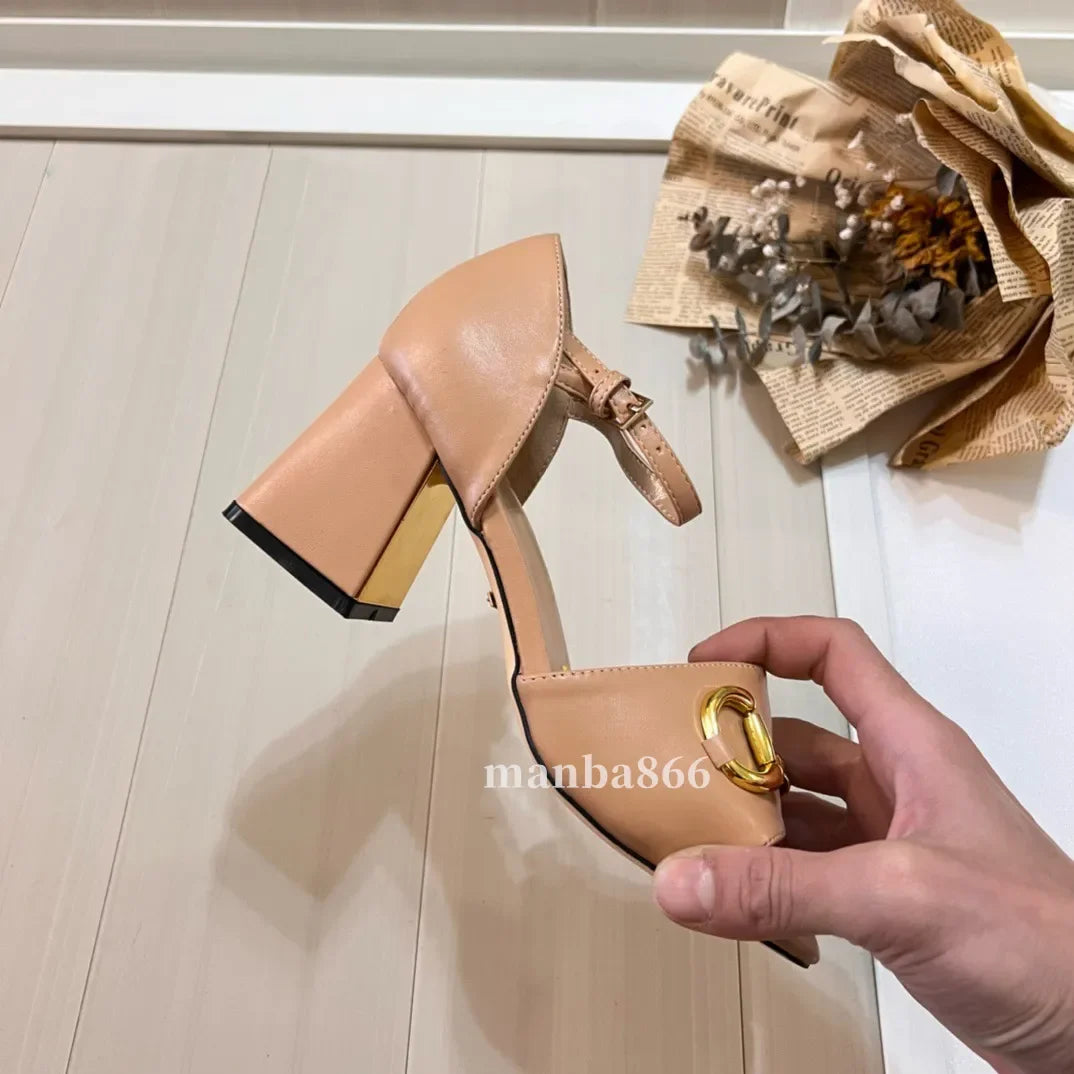 2025 Luxury Designer Sandals High Mid Low Heels Female Sandale Womens Fashion Luxe Leather Casual Summer Shoes Slides Slippers P