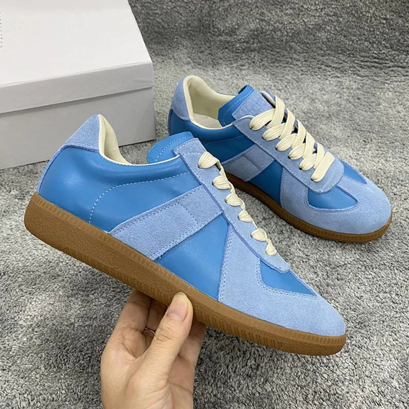 Suede Leather Patchwork Casual Shoes Women Round Toe Lace Up Flats Training Shoes Autumn Sneakers Comforatble Couple Shoes