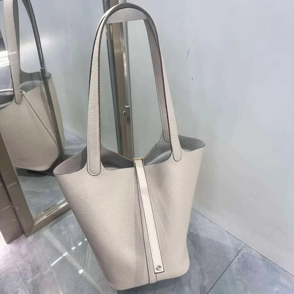Mendy Tote Hobo 26cm Large Women's New In Handbag Genuine Leather Luxury Bags Designers Shoulder Bucket Bag Big