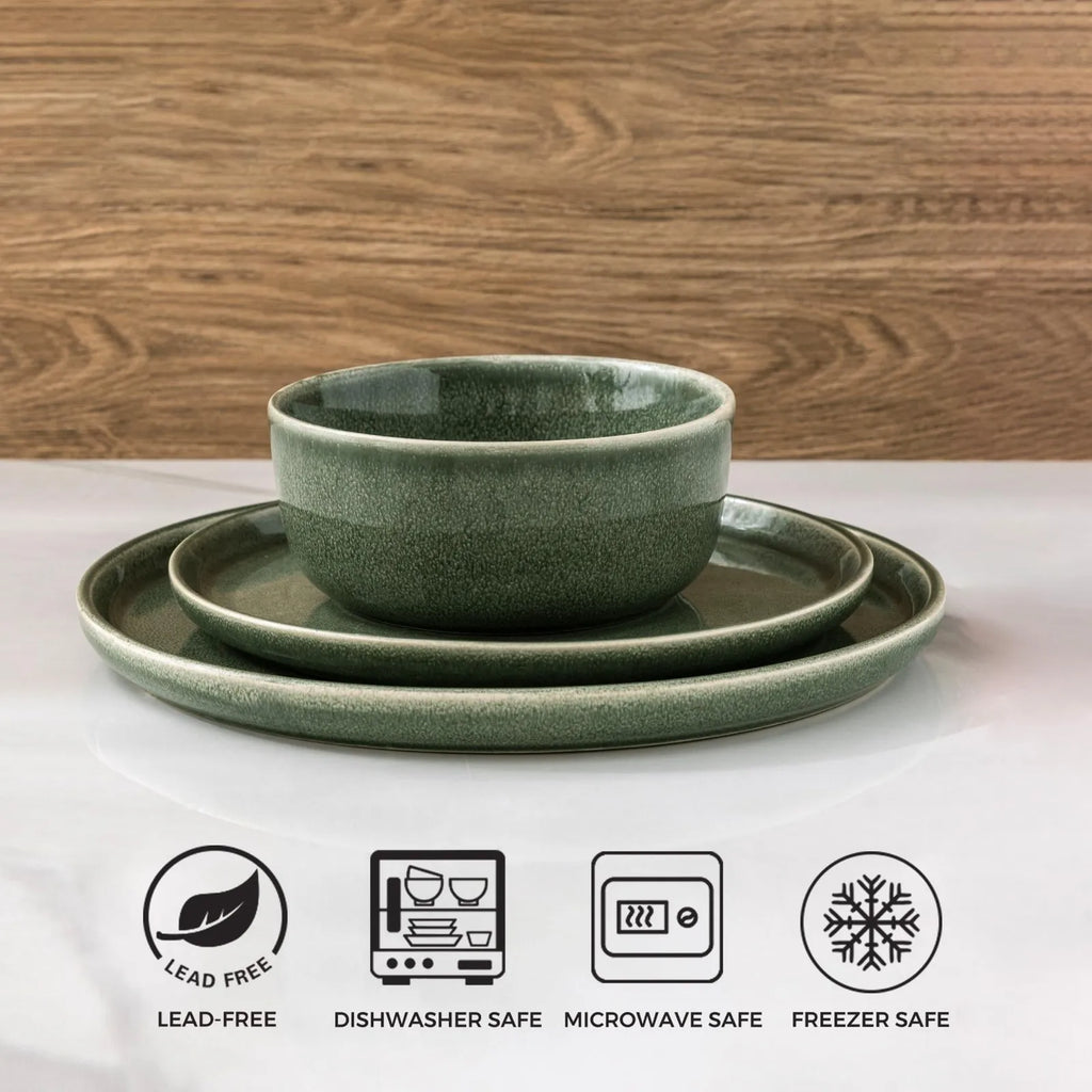 Ceramic Tableware SetStoneware Dinnerware Set Round Reactive Glaze Ceramic Plates Bowls Modern Tableware for Family Dining