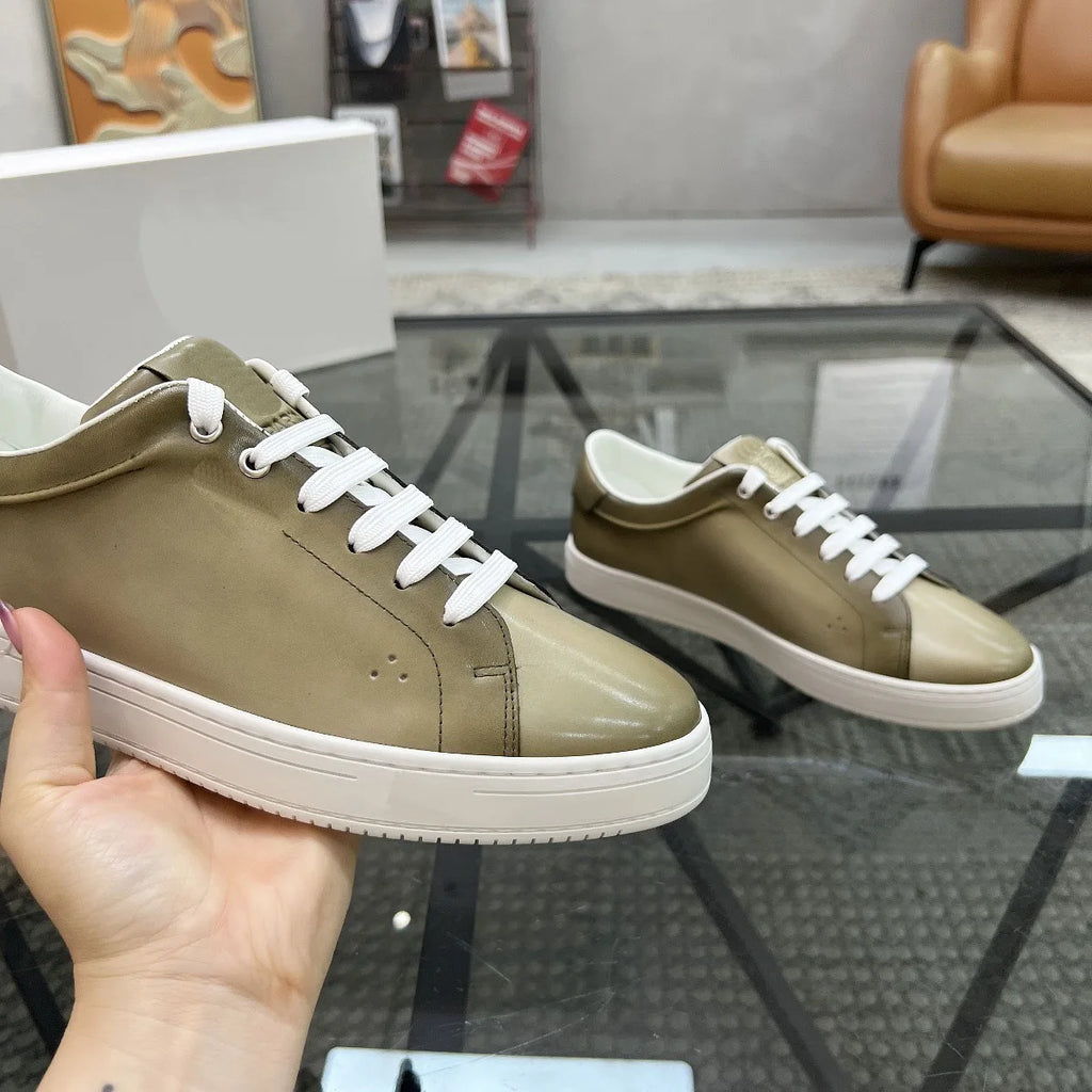 2026 New Men's Fashion Leather Casual Shoes Breathable Comfortable Low Top Flat Sneakers Versatile Trendy Walking Shoes