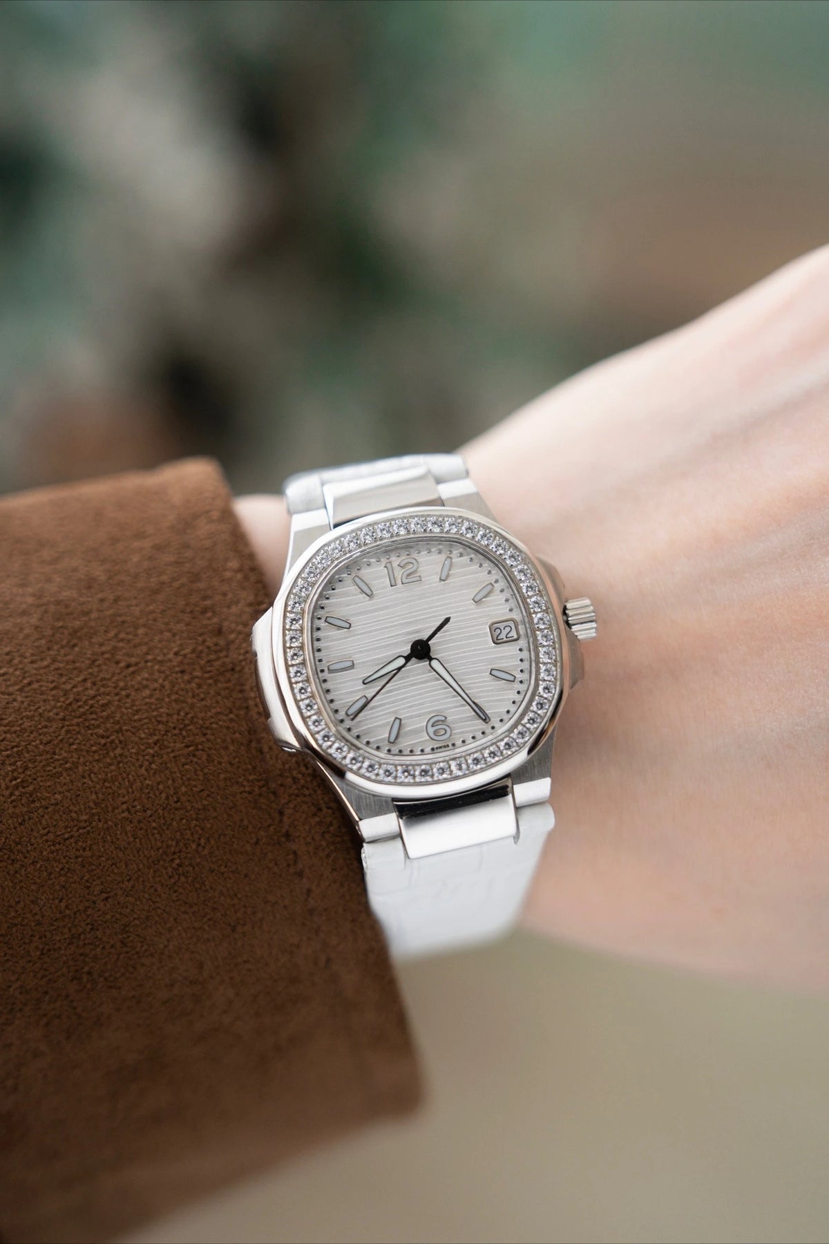 High-end Elegant BD Watch Suitable for Daily Wear Gift Girls