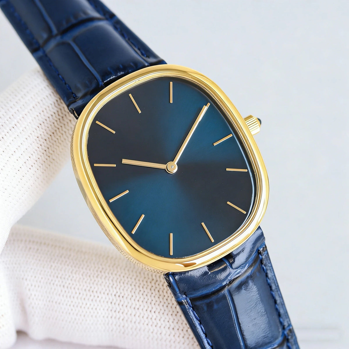 Customized luxury women's watch, 35-40mm diameter, imported calfskin strap, 9015 automatic winding movement