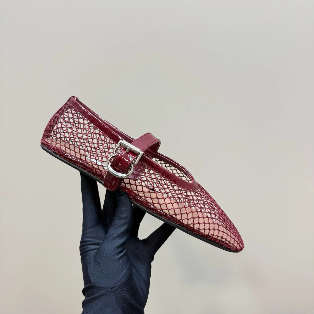Women Flats Fashion Brand Real Leather Outdoor Flats Comfort Ladies Shoes Rubber Sole Rhinestones crystals design shoes