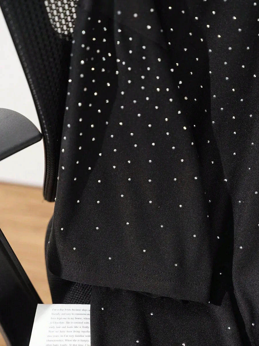 Men's Black Short Sleeve T-Shirt with Sparkling Rhinestone Dot Pattern, Casual Loose Fit