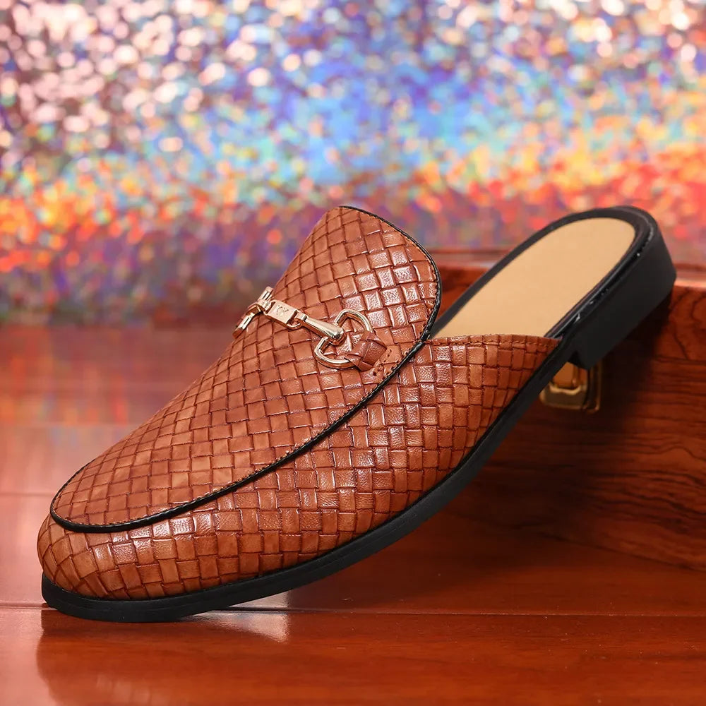 2025 new versatile slippers men's sandals men's shoes are breathable and non-smelly foot toe bagged men's half slippers one foot