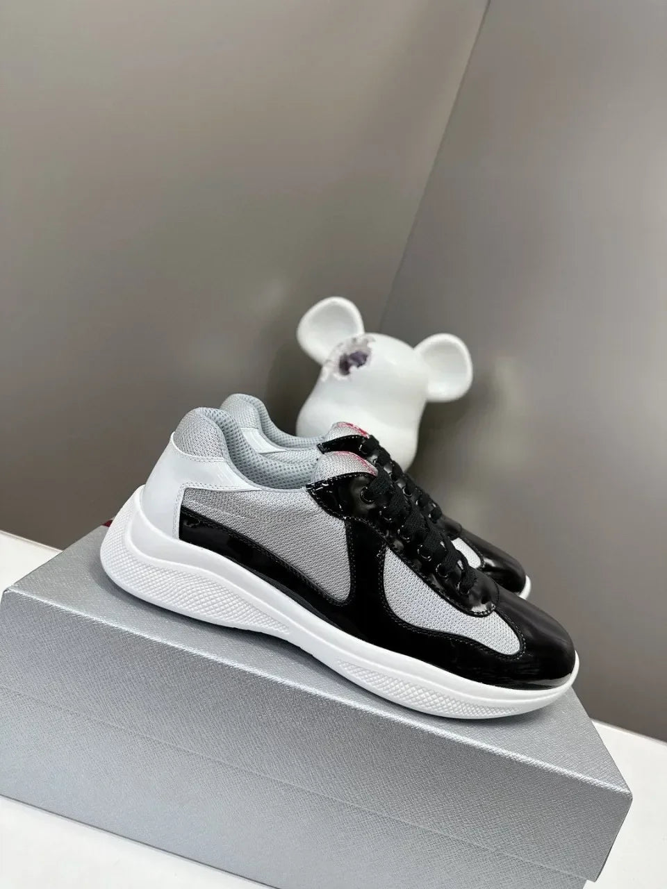 2025 Designer Styles Men's Leather Sports Casual Shoes First Layer Cowhide Platform Leather Shoes Fashion Trends