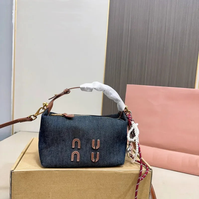Miue Miue Bag Designer Handbag Luxury Shoulder Bags Cowboy Denim Purse Sheepskin Folds Crossbody Bag Washed Through Surfing Rope