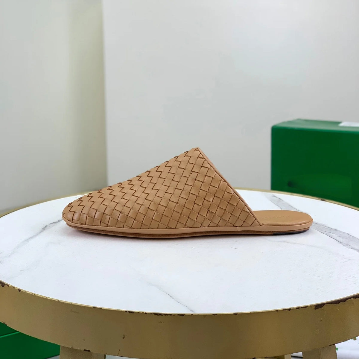 Women's Summer New Fashion Woven Closed-Toe Slippers, Comfortable and Lightweight, Trendy Couple Slippers, Men's Slippers