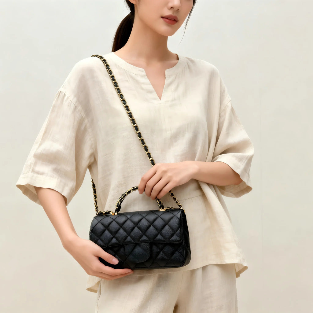 Genuine leather shoulder bag, an elegant quilted genuine leather shoulder bag with a chain strap, women's handbag.