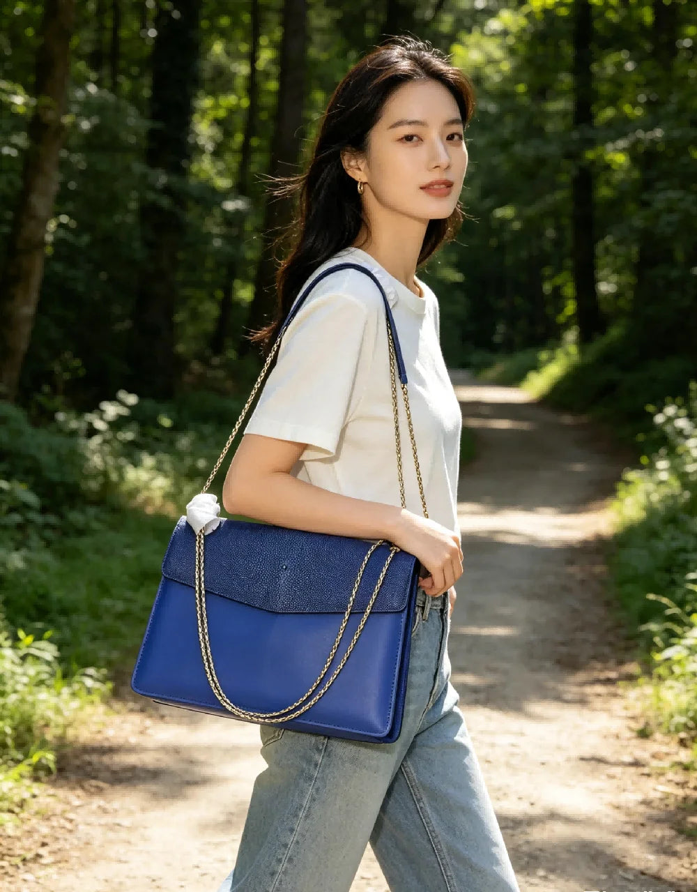 Luxury Blue Colorblock Leather Shoulder Bag for Women Elegant Flap Crossbody Handbag with Gold Chain for Party and Office