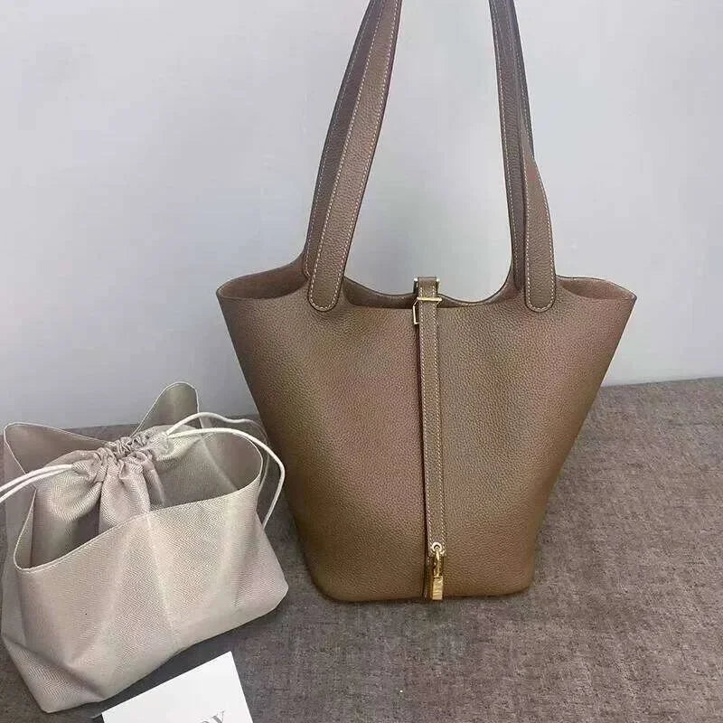 Mendy Tote Hobo 26cm Large Women's New In Handbag Genuine Leather Luxury Bags Designers Shoulder Bucket Bag Big
