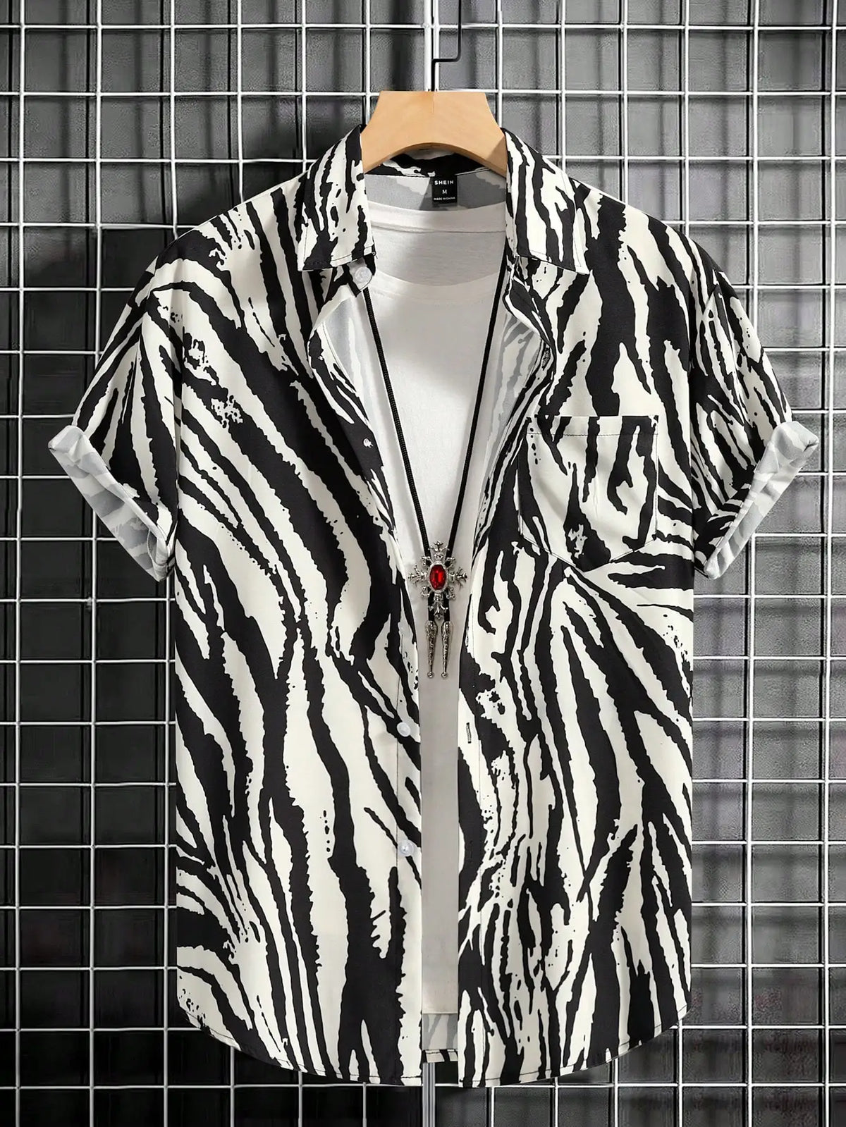 Men's Casual Short Sleeve Shirt with Bold Zebra Print Pattern