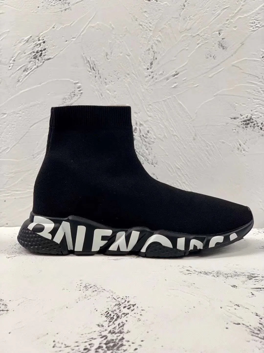 2026 New 2.0ss Knitted Letter Printing Men's and Women's High-top Socks Shoes Elastic Couple Socks Boots