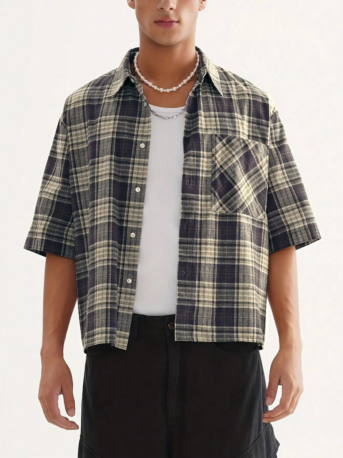 Men's Loose Fit Short Sleeve Plaid Shirt with Button Front