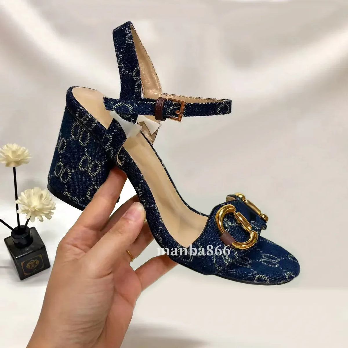2025 Luxury Designer Sandals High Mid Low Heels Female Sandale Womens Fashion Luxe Leather Casual Summer Shoes Slides Slippers P