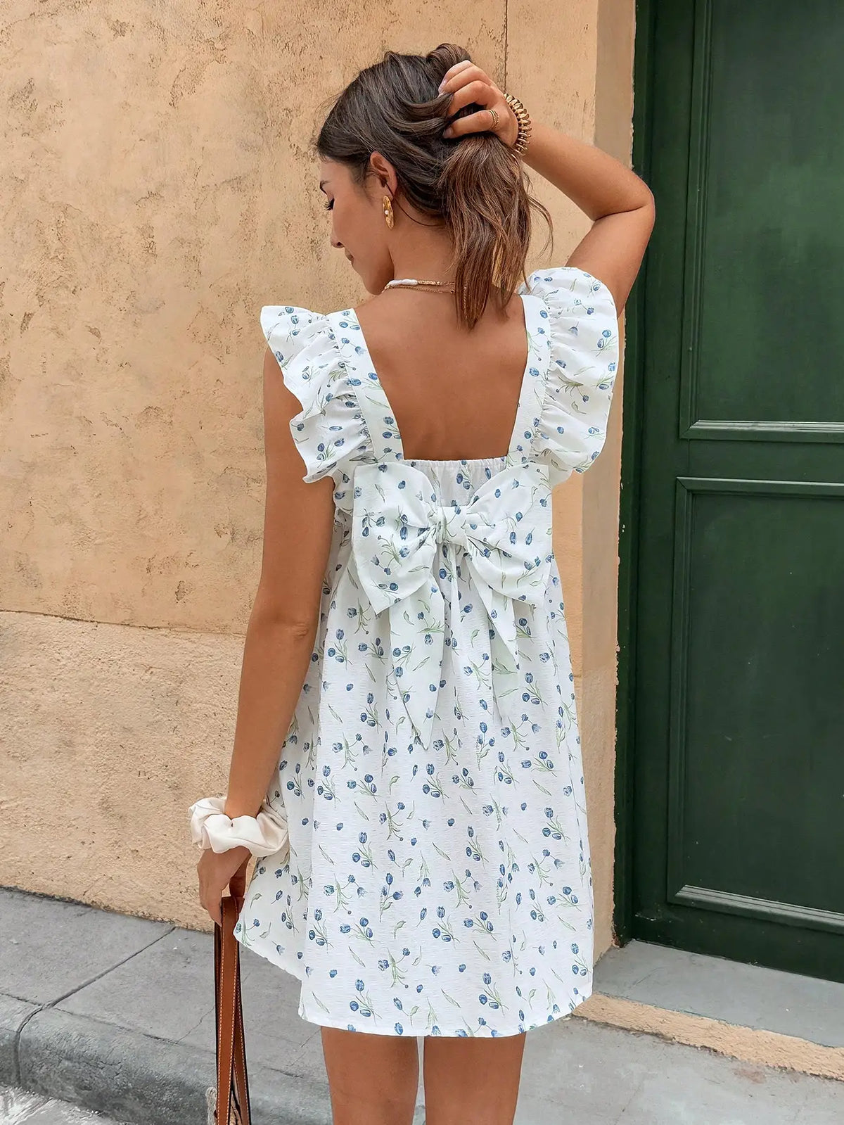 Women's Floral Mini Dress with Back Bow & Puff Sleeves, Square Neck, Summer Vacation Style