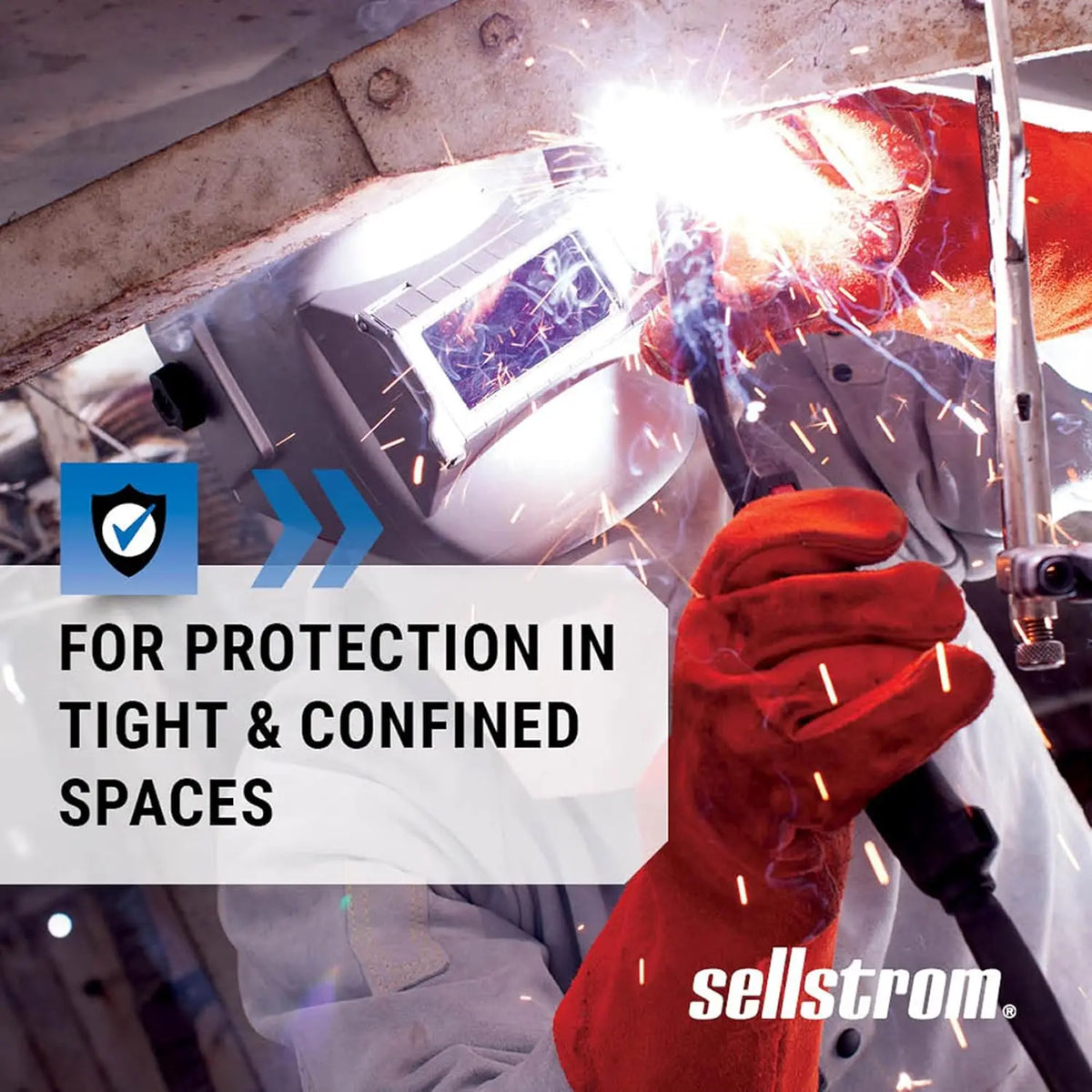 Auto-Darkening Welding Helmet with Solar Power, Wide View Lens for Safety