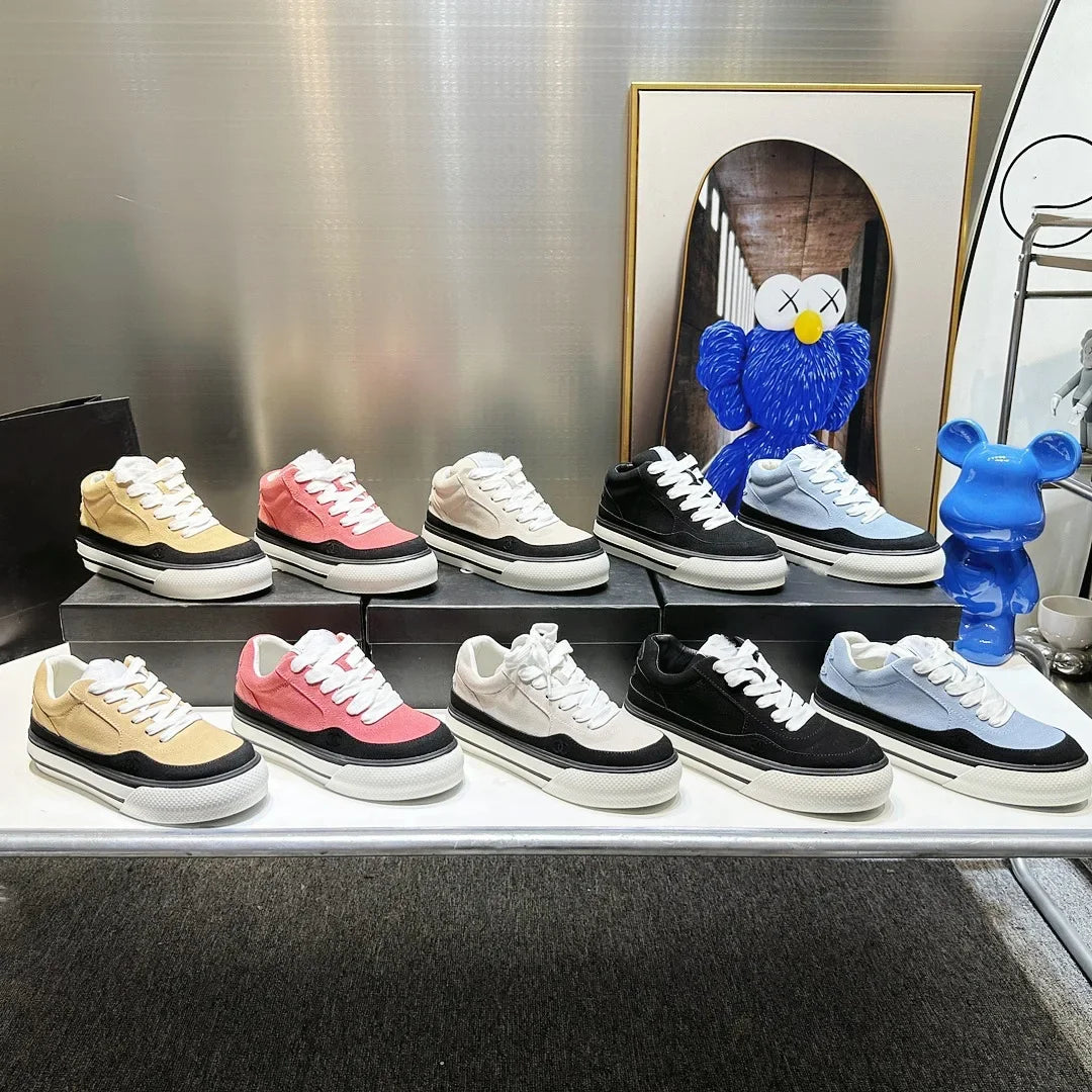 2026 Designer Brand Leather Thick-soled Panda Board Shoes Fashion Inner Height Increase Casual Shoes Round Head Wear-resistant