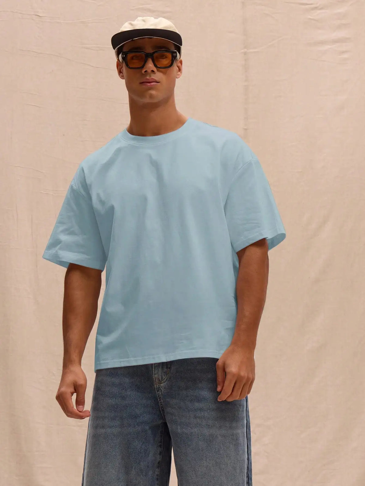 Oversized Boxy Fit White T-Shirt for Spring Summer Street Style Casual Wear
