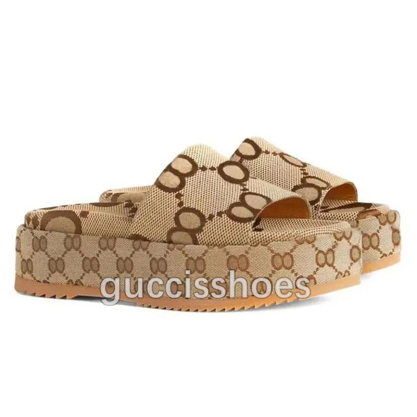 Classic Designer Womens Sandals Mens Slippers Summer Slide Flip Flops Luxury Flat Thick Bottom Printed Jelly Rubber Leather Wome
