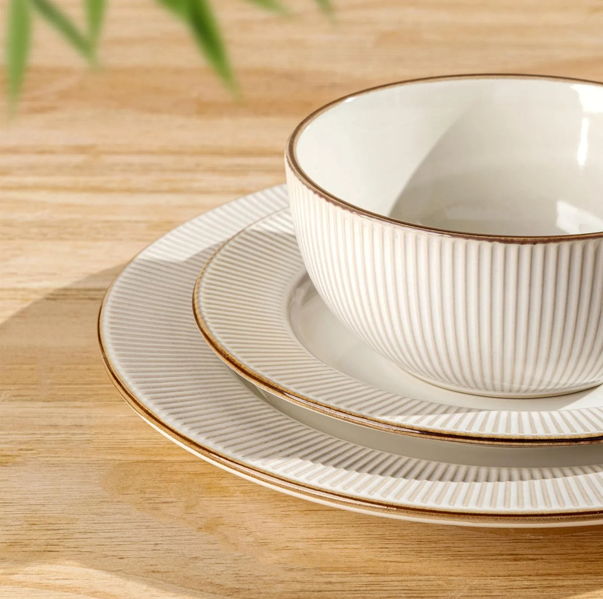 Ceramic Tableware Set12 Piece Ceramic Dinnerware Set Embossed Stoneware Plates and Bowls for 4 Perfect for Everyday Use and