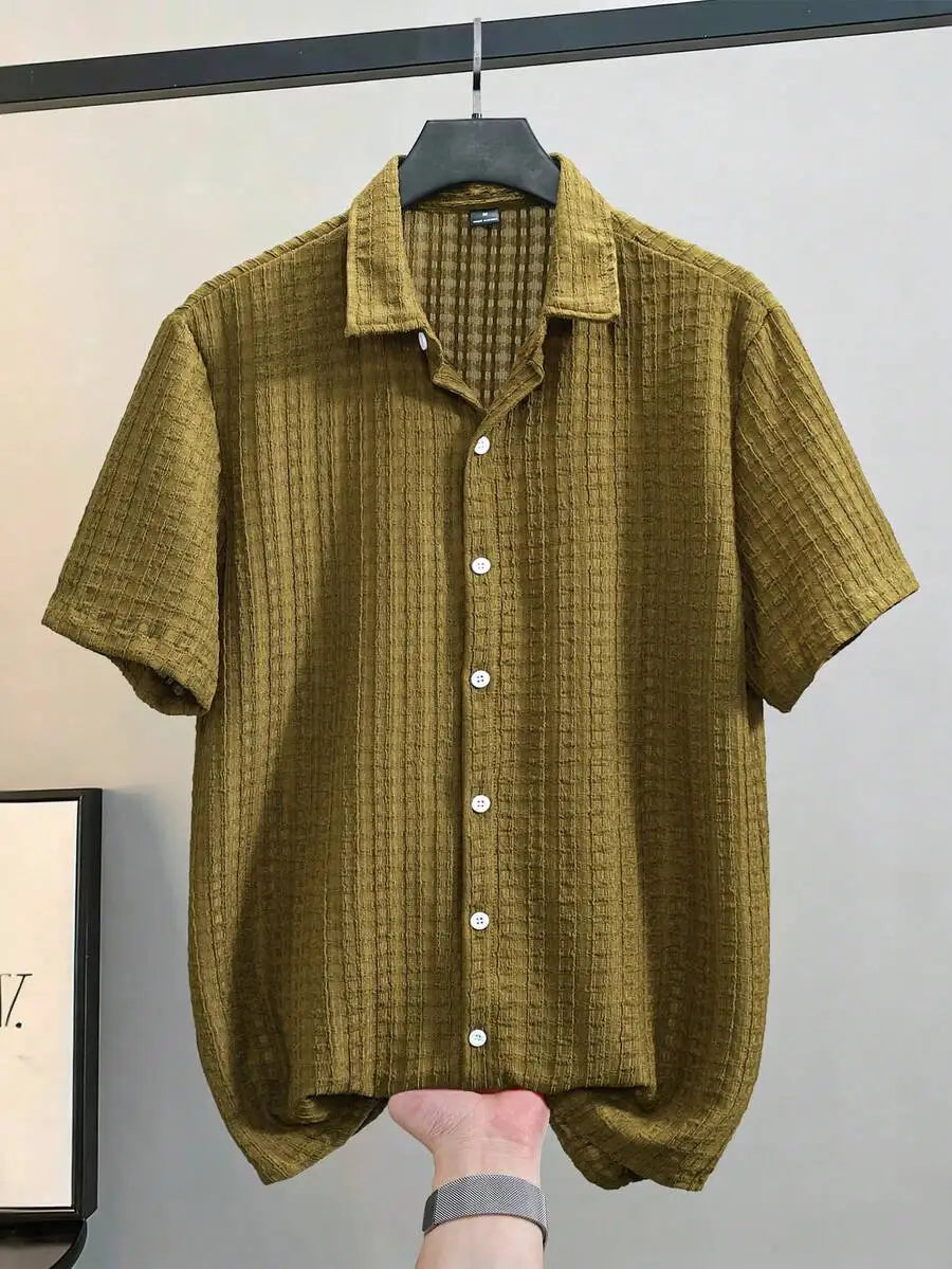 Men's Casual Short Sleeve Shirt with Textured Diamond Pattern, Lightweight Breathable Fabric for Summer Vacation